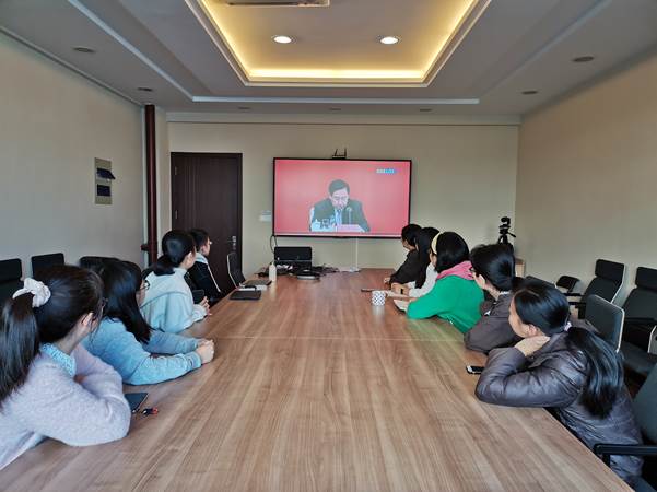 https://www.ecnu.edu.cn/__local/5/4D/25/DA2DF5829BCCB8CDE2730B27708_7FDC3C31_18D5FB.jpg